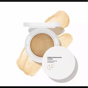 Cle Essence Moonlighter Cushion